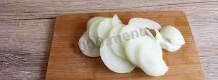 мясо по-французски в мультиварке с картофелем. Шаг 3