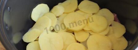 мясо по-французски в мультиварке с картофелем. Шаг 8