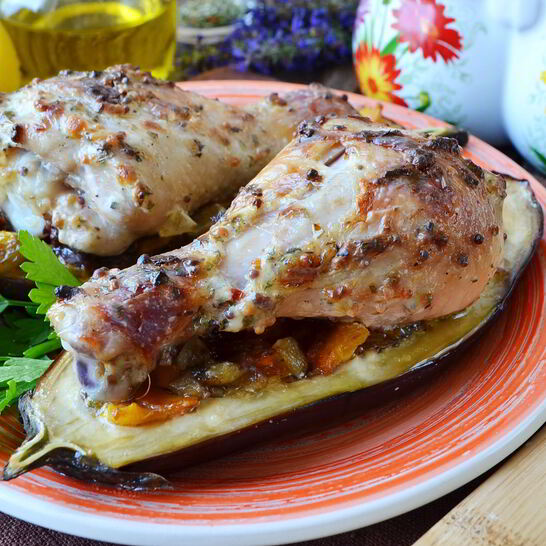 Рецепт куриной ножки в лодочке