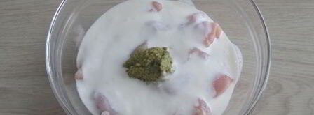 куриное филе с грибами в кефире. Шаг 8