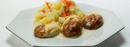 куриные кнели с разноцветным овощным гарниром. Шаг 5