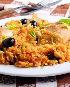 Курица с рисом по-испански