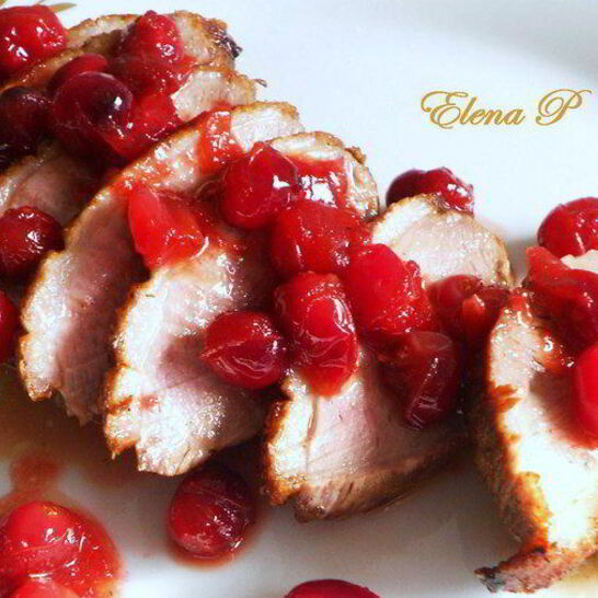 Рецепт утиных грудок с клюквой