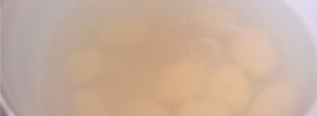 ньокки из творога с черничным соусом и сливками. Шаг 9