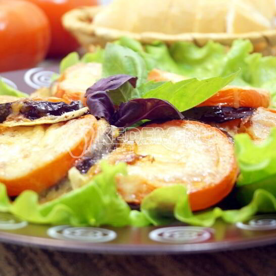 Рецепт баклажанов с помидорами и сыром меладжо