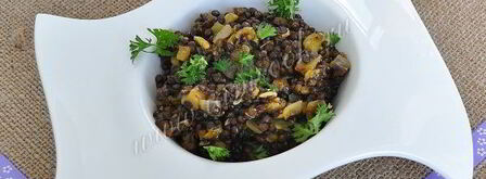 кабачки тушеные в морковном соке c чечевицей. Шаг 16