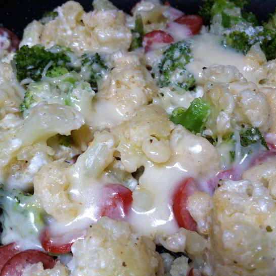 Рецепт цветной капусты и брокколи с сосисками