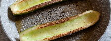 жареные огурцы с грибами. Шаг 5