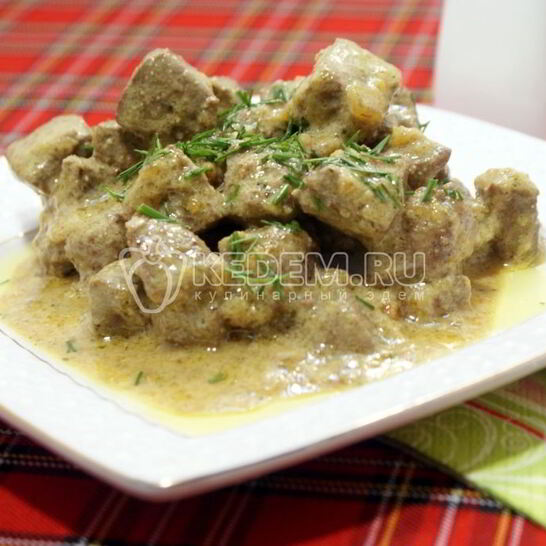 Рецепт говяжьей печени со сметаной и зеленью