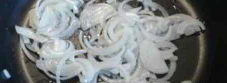 печень говяжья на сковороде. Шаг 5