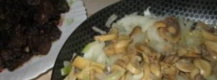 печень говяжья, тушенная в сметане. Шаг 8