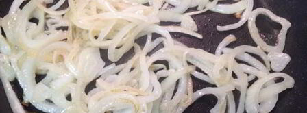 печень под соусом из маринованной черешни. Шаг 4