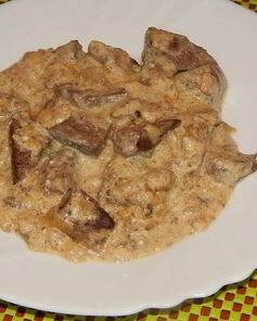 Печень со сметаной