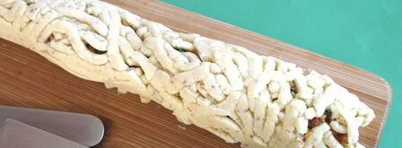 сырное печенье с песто из помидоров, оливок и зелени. Шаг 9