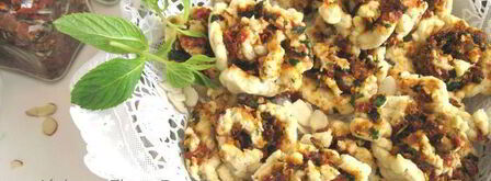 сырное печенье с песто из помидоров, оливок и зелени. Шаг 11