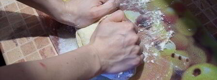 универсальное тесто для вареников, пельменей, поз, чебуреков. Шаг 6