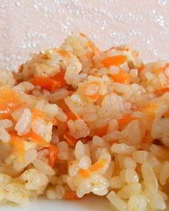 Плов с помидорами и курицей