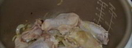 плов в мультиварке с крылышками. Шаг 3