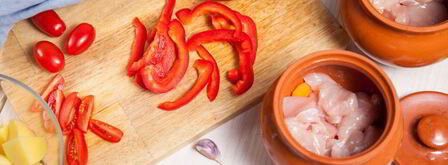 рагу с курицей и овощами в горшочках. Шаг 5