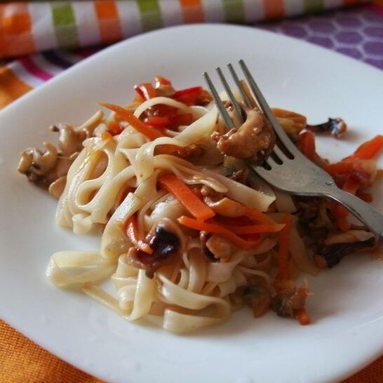 Рецепт рисовой лапши с морепродуктами