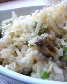 Ризотто с горошком с мидиями