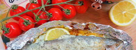 форель на луковой подушке под сливочно-сметанным соусом с хреном. Шаг 9