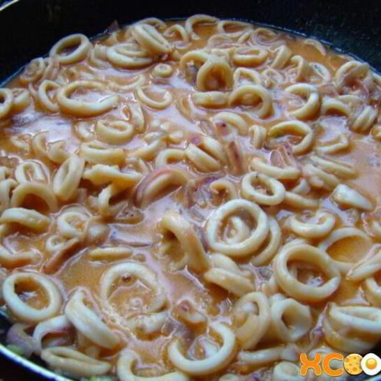 Рецепт кальмаров тушеных с помидорами