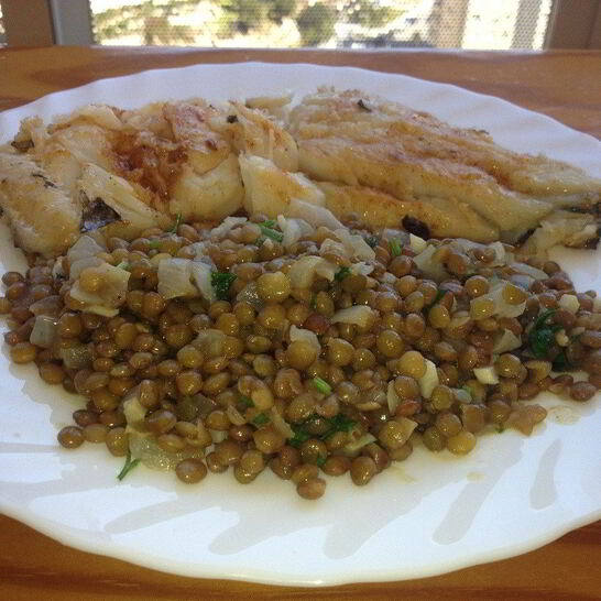 Рецепт обжаренной трески с чечевицей