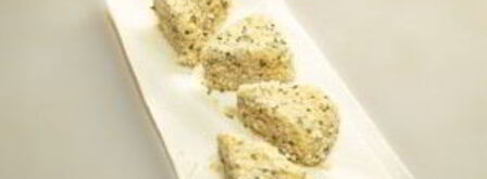 сулугуни, жаренный в сухарях. Шаг 5