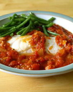 Треска в томатном соусе