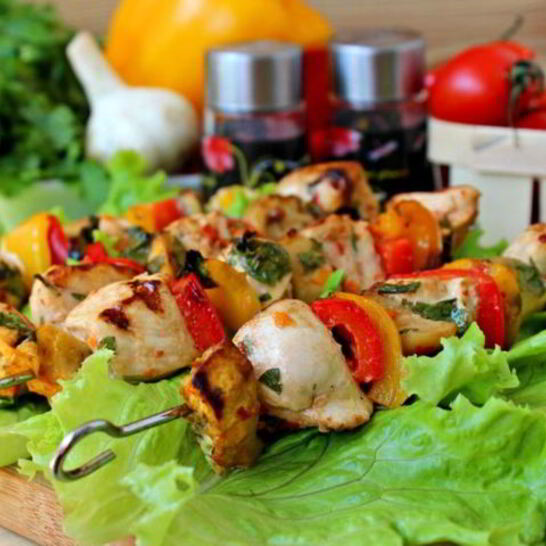 Рецепт острого шашлыка с курицей и овощами