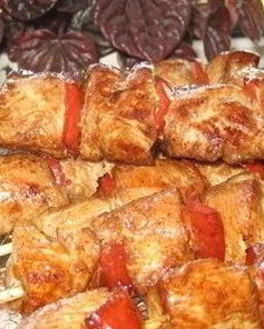 Острые шашлычки из индейки в духовке