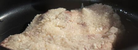 пюре из цветной капусты с оригинальным свиным шницелем. Шаг 4