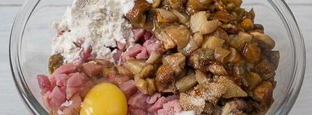 рубленые шницели из свинины с грибами. Шаг 3