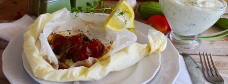 рыбный стейк на подушке из овощей в пергаменте. Шаг 13