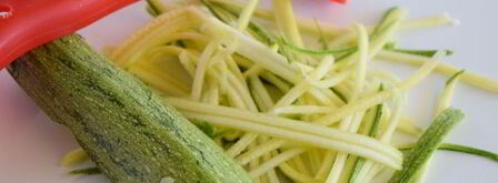 рыбный стейк на подушке из овощей в пергаменте. Шаг 5