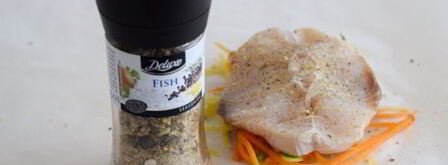 рыбный стейк на подушке из овощей в пергаменте. Шаг 6