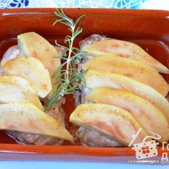 Рецепт стейка из тунца с грушей