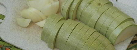 тефтели с кабачками в сковороде. Шаг 7