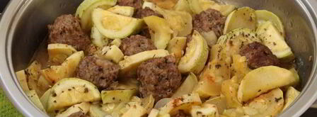 тефтели с кабачками в сковороде. Шаг 10