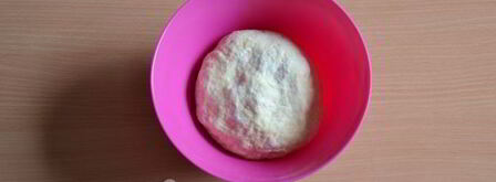 вареники с клубникой на кефире. Шаг 7