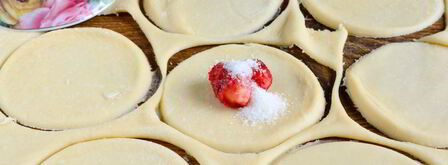 вареники с клубникой. Шаг 10