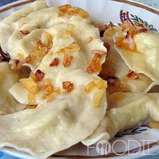 Рецепт вареников с сырой картошкой и салом