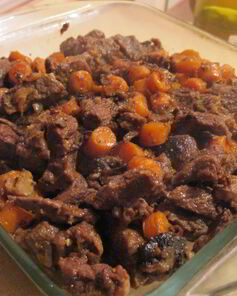 Жаркое из говядины с морковкой