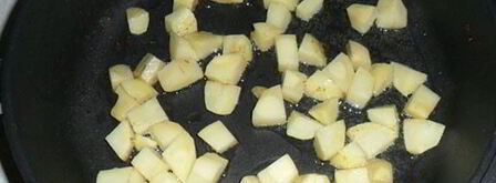 жаркое из курицы с грибами и картофелем в горшочках. Шаг 6