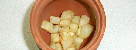 жаркое из курицы с грибами и картофелем в горшочках. Шаг 7