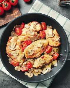 Жаркое из курицы с шампиньонами