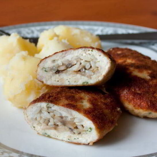Рецепт куриных зраз с рисом и грибами