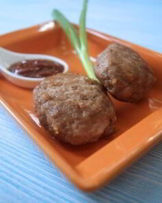 Мясные зразы с яйцом