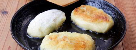 зразы картофельные с яйцом и луком. Шаг 8